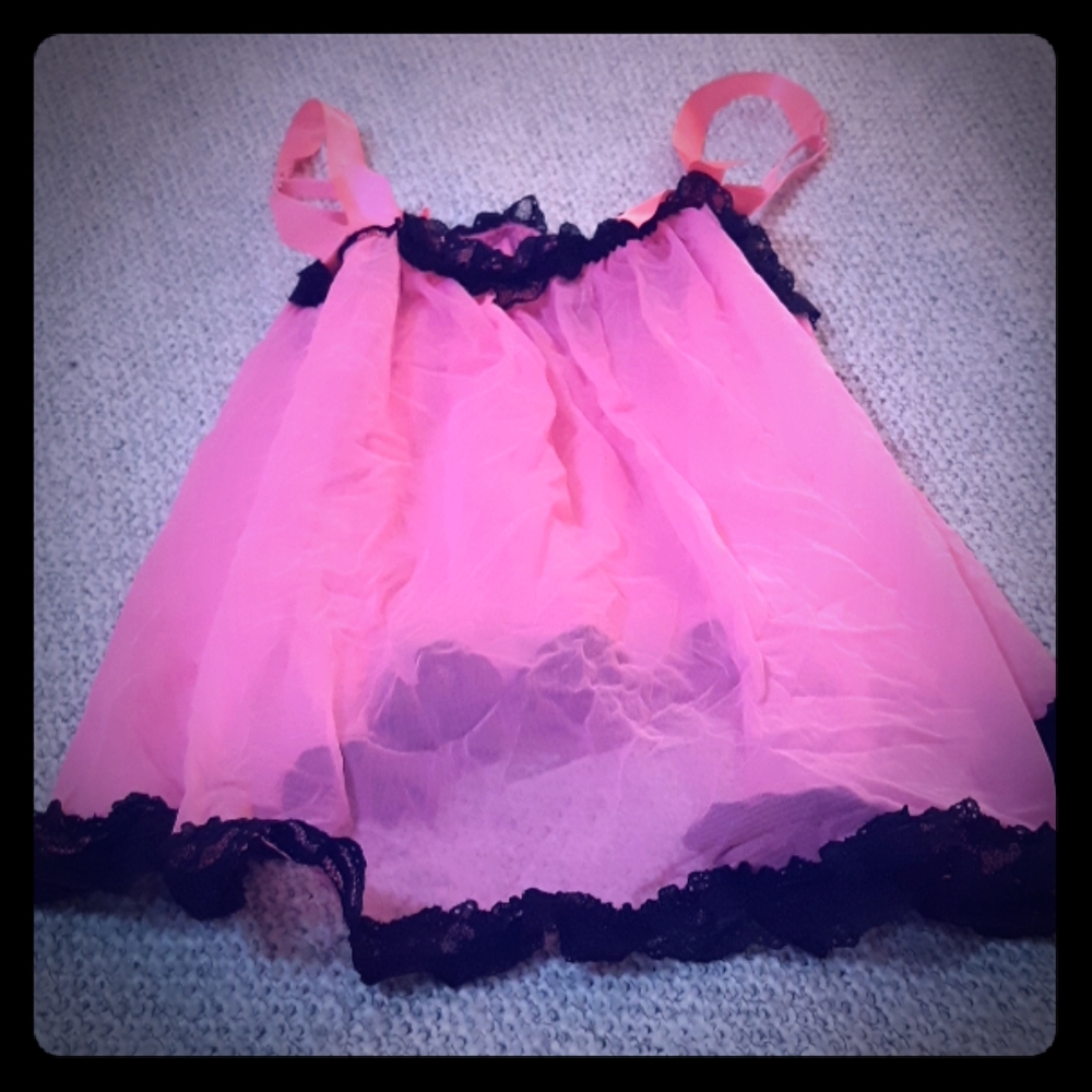 VS Sexy Little Things Baby Doll & Panty Set